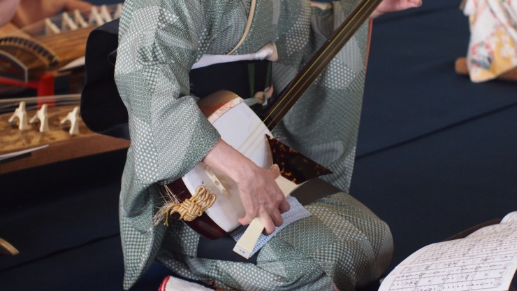 The strictness of the master-disciple relationship in shamisen
